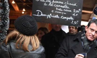 Manuel Valls enfariné à Strasbourg