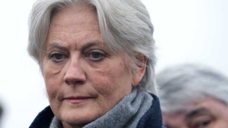 Affaire Pénélope Fillon : la pétition qui lui demande de rendre les 500 000 euros fait un carton