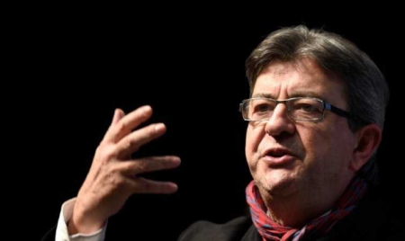 Primaire du PS : Mélenchon table sur un désistement du vainqueur avant la présidentielle