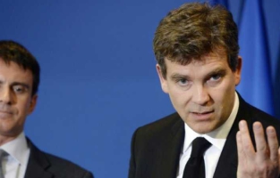 Primaire: Montebourg l'emporterait face à Valls au second tour par 53% à 47% 
