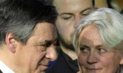 Plus de 900.000 euros perçus par Penelope Fillon, selon Le Canard enchaîné