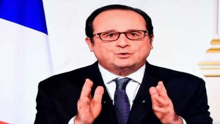 Pour ses derniers voeux, Hollande multiplie les avertissements