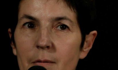 Présidentielle: Christine Angot exhorte François Hollande à se représenter