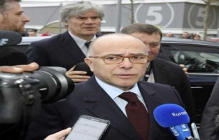 Cazeneuve sur les propos de Fillon tout simplement pas responsable