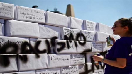 Mexique des milliers de manifestants contre Trump et son mur