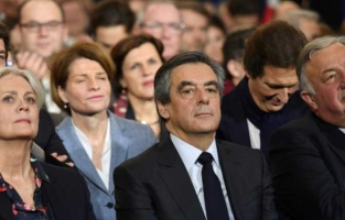  Enfants Fillon: le Sénat va transmettre des documents au parquet 