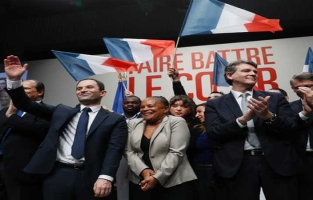 Hamon officiellement investi par le PS qui se remet à espérer 