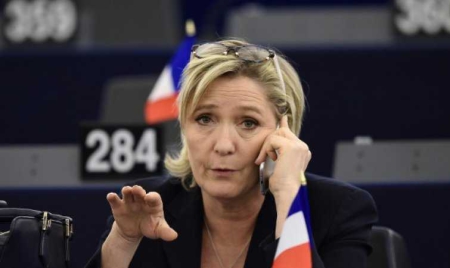 Emplois fictifs du FN : je n’ai jamais reconnu quoi que ce soit devant des enquêteurs, dénonce Marine Le Pen