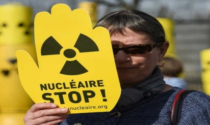 Des centaines de militants anti-nucléaires manifestent à Fessenheim