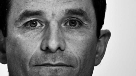 Soutien de Valls à Macron Hamon dénonce une grande faillite morale