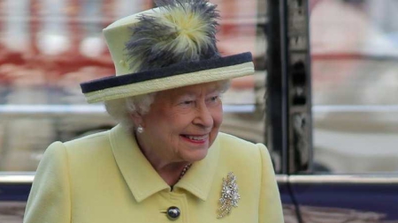Brexit la reine Elizabeth II autorise son déclenchement