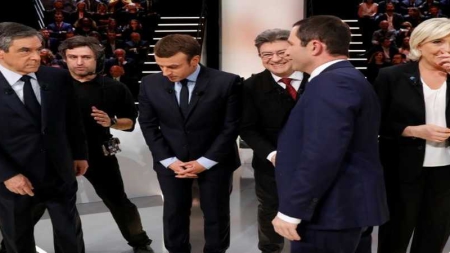 Présidentielle Grisé, Mélenchon veut creuser l’écart avec Hamon