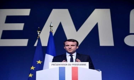 Macron abat ses cartes sur un programme d’inspiration social-libérale