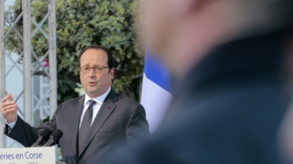 Hollande: il ne peut y avoir de manifestation mettant en cause la justice
