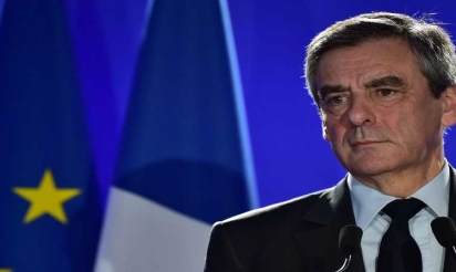 Fillon fait monter la tension avec Hollande