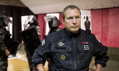 Pour l’ex-patron du Raid, Emmanuel Macron est un chef de guerre