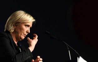 Vel d'Hiv Marine Le Pen se dit l'objet d'une instrumentalisation politique