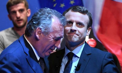 Bayrou sur la liste REM  C’est une opération de recyclage du PS