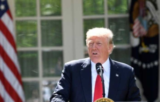 Les Etats-Unis sortent de l'accord climat, annonce Trump