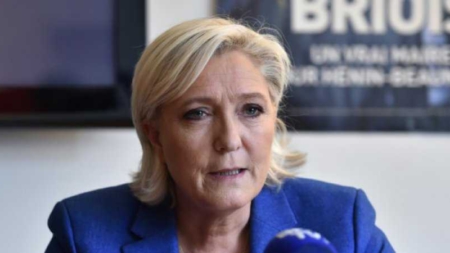 Le Pen lance un emprunt patriotique à 3% pour financer les législatives