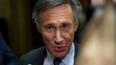 Au tribunal, le pneumologue Aubier empêtré dans ses liens d’intérêt