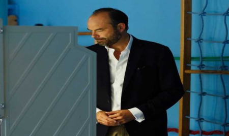 Les Français votent pour le 1er tour des législatives, grand renouvellement en vue