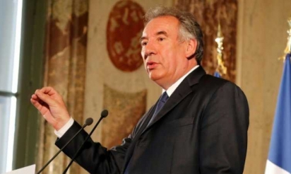 Bayrou dans une situation flagrante de conflit d’intérêt, selon Fenech