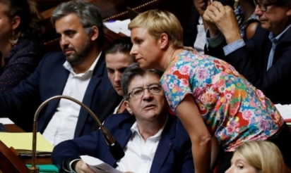 Les députés officiellement autorisés à tomber veste et cravate