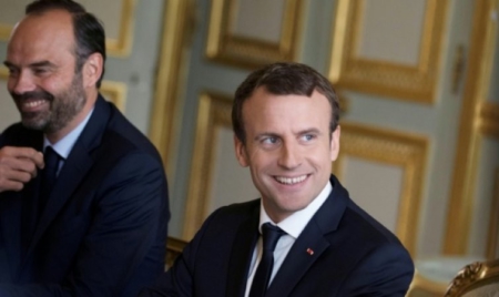 Forte baisse de popularité pour Macron selon un sondage