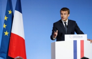 Venezuela Macron qualifie le régime Maduro de dictature