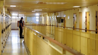 Prison de Nîmes  des détenus attaquent l’État en justice pour leurs conditions de vie