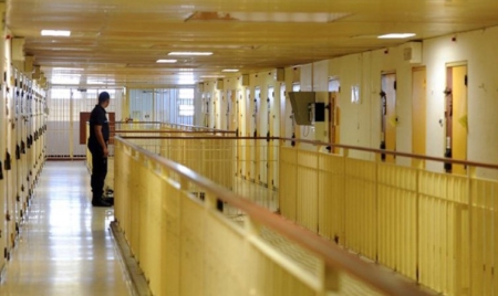 Prison de Nîmes  des détenus attaquent l’État en justice pour leurs conditions de vie