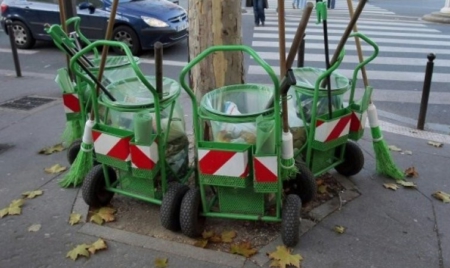 Paris demande à ses habitants de se retrousser les manches pour un grand nettoyage