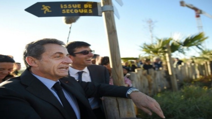 Avant Brigitte Macron, Sarkozy rend visite au bébé panda du zoo de Beauval