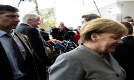 Allemagne Merkel joue son va-tout pour éviter la crise