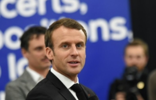  Macron recevra 1.500 maires à l'Elysée le 22 novembre 