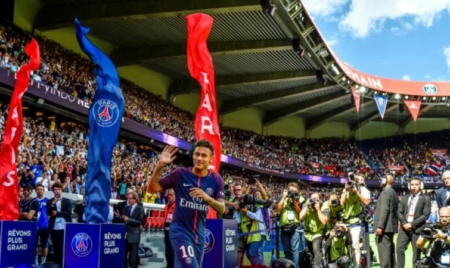 L’Assemblée rejette la taxe sur les transferts dans le foot, milite pour une régulation européennne