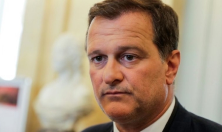 Assistants d’eurodéputés FN Louis Aliot mis en examen pour abus de confiance