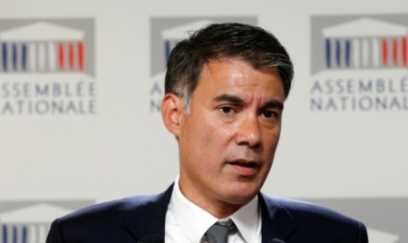 Le groupe des députés PS doit rester un sanctuaire, plaide Faure