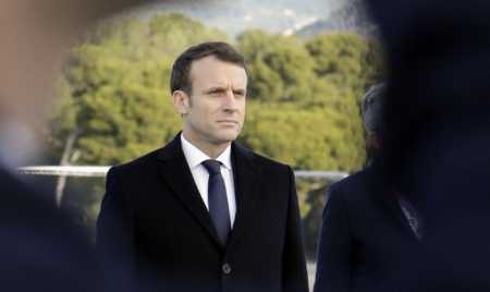 Macron promet que le service national universel verra bien le jour
